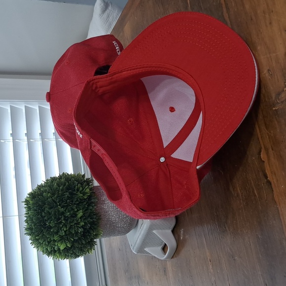 New, 2 Toronto Blue Jays caps - Picture 5 of 9